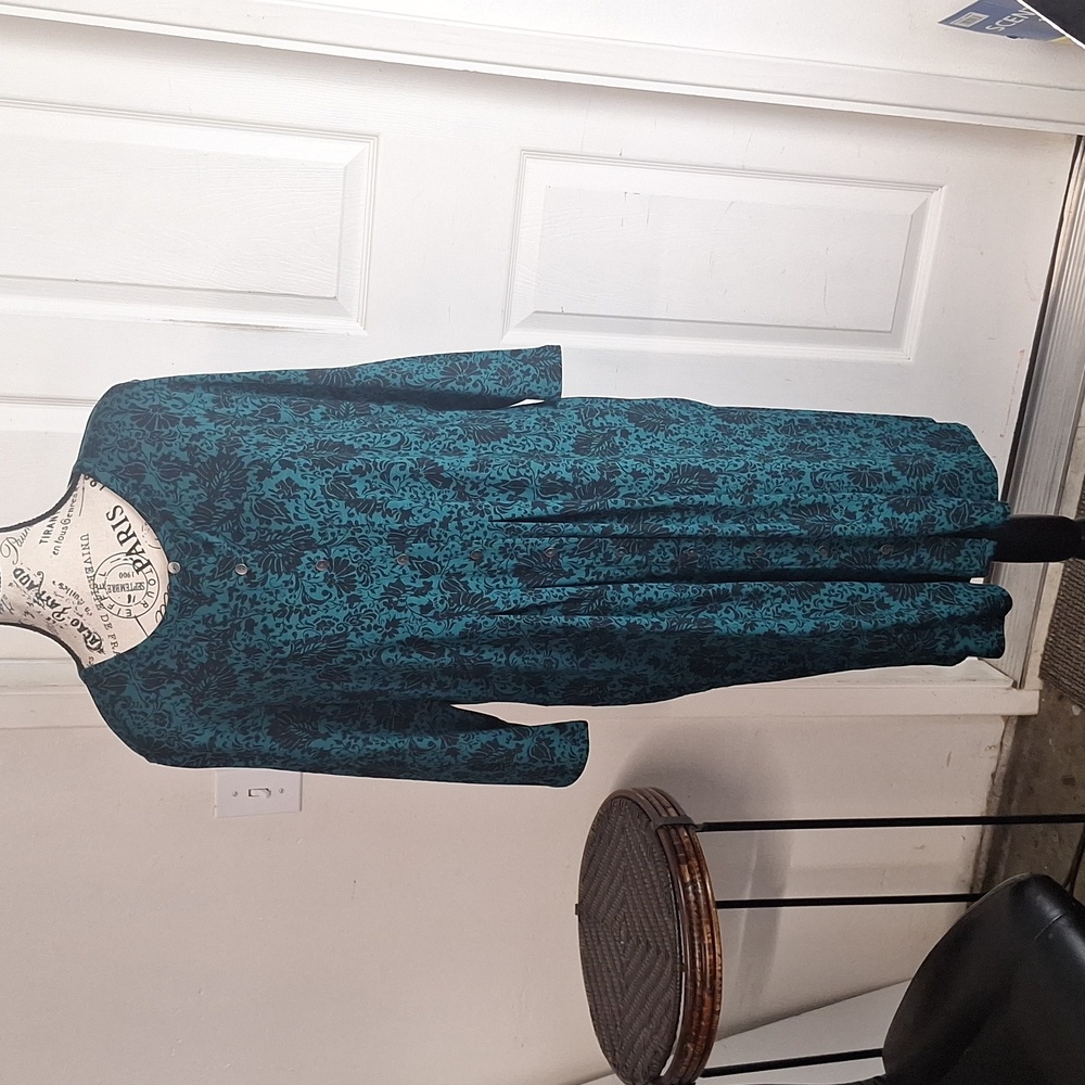 NWT J.Jill green paisley dress Women size- Medium petite stretchy